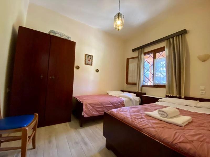 Menelaos Apartments ليفوكاسترو المظهر الخارجي الصورة